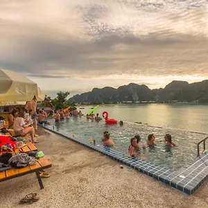 Phuphaya Seaview - Adult Only Resort