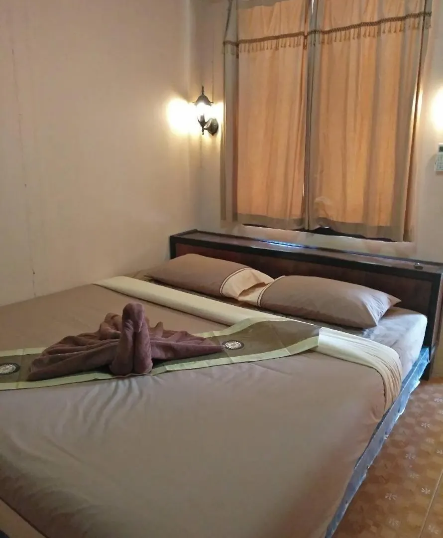 Phi Phi Green Hill Resort ピピ島